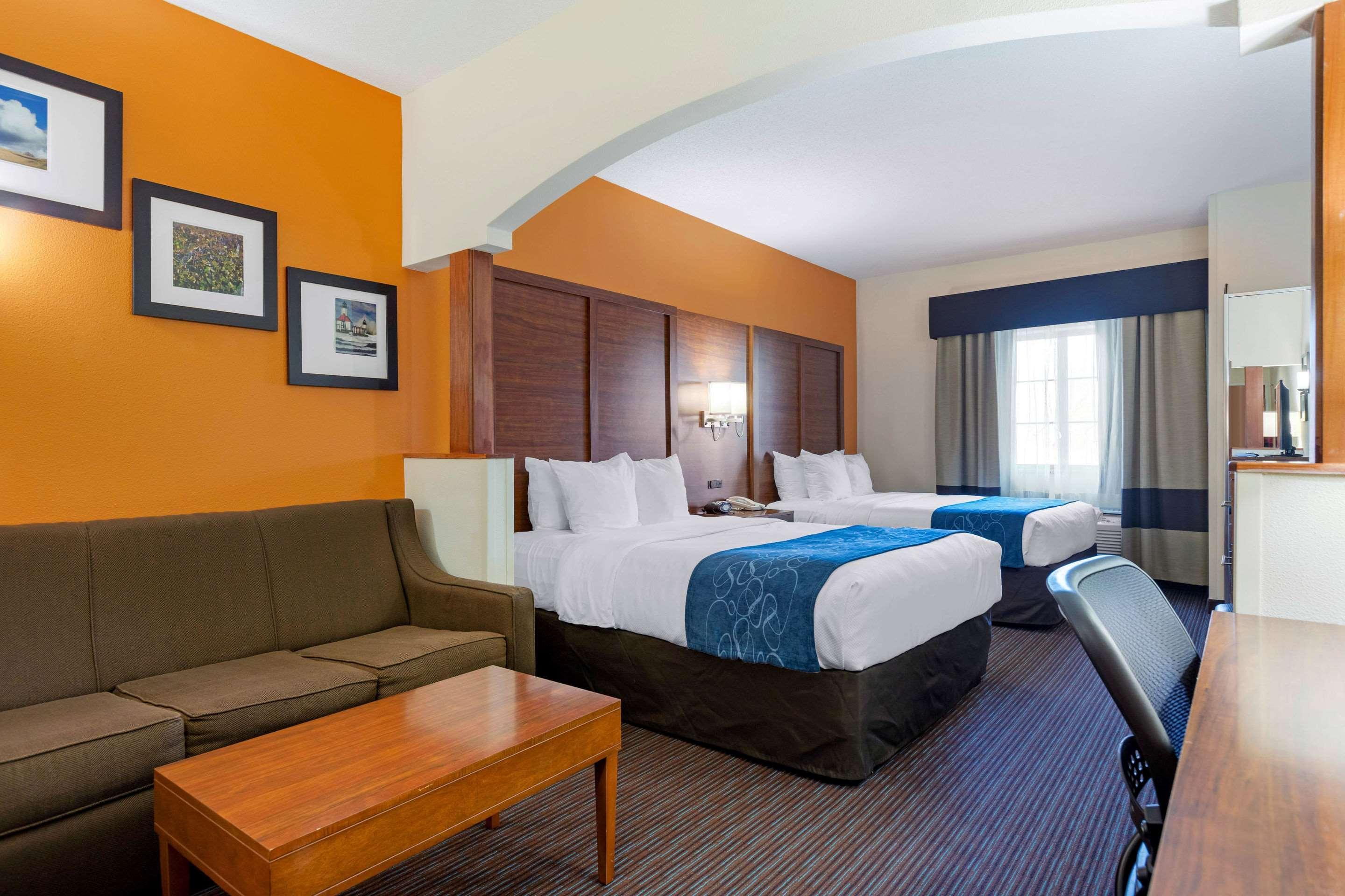 Comfort Suites Stevensville - St Joseph Exteriör bild