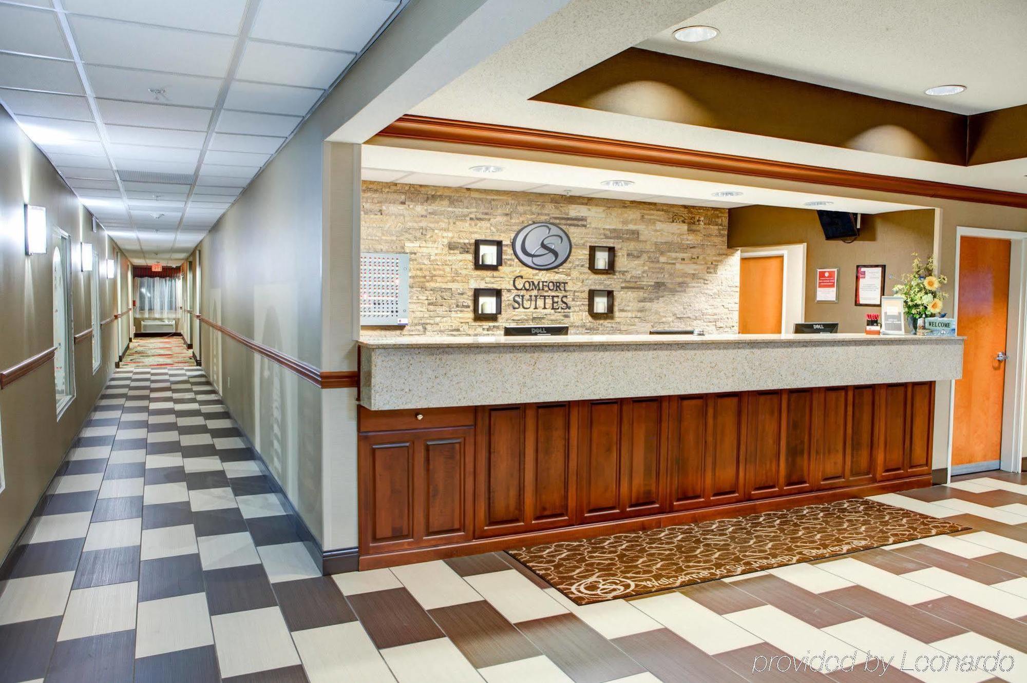 Comfort Suites Stevensville - St Joseph Exteriör bild