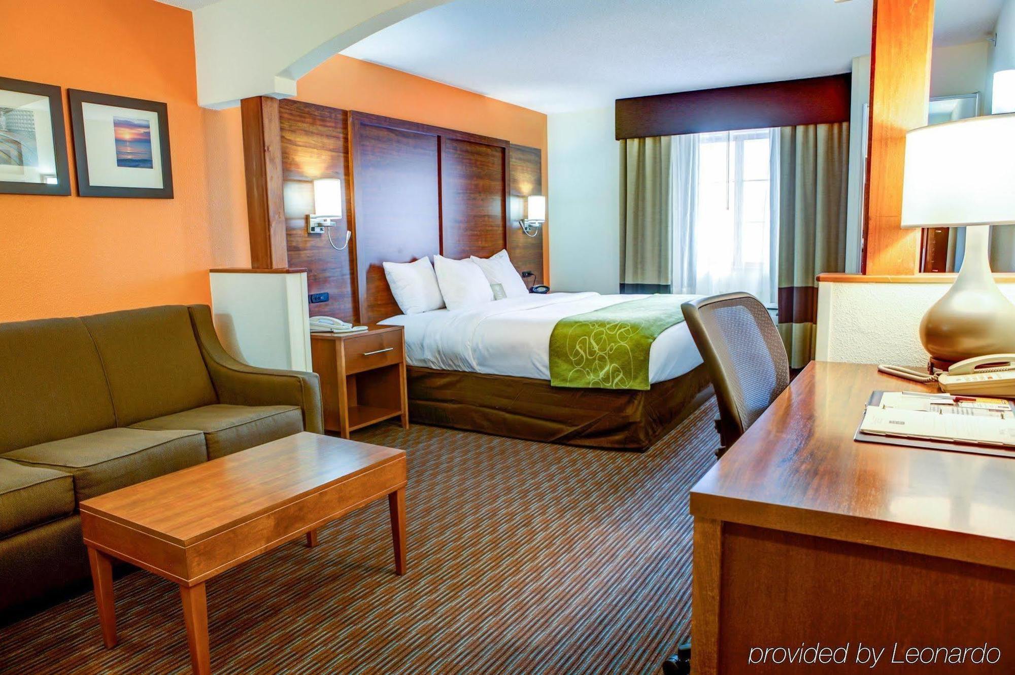 Comfort Suites Stevensville - St Joseph Exteriör bild